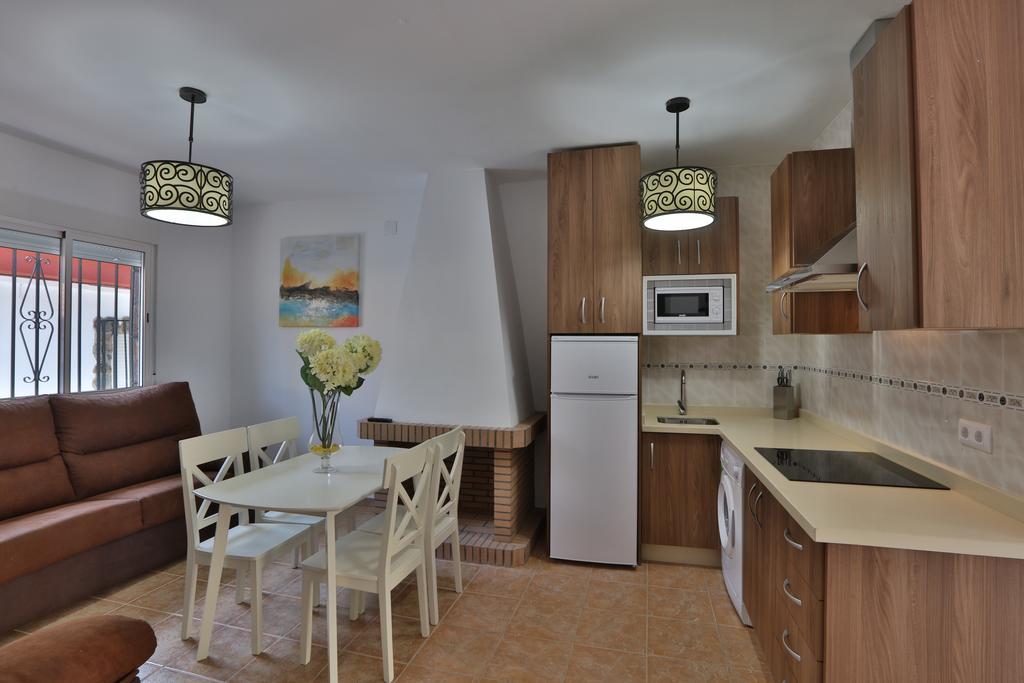Apartamentos El Madronal Coto Rios Buitenkant foto