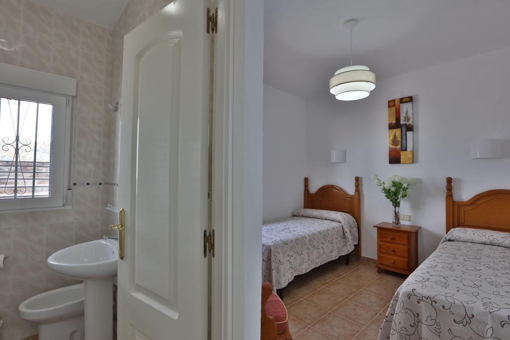 Apartamentos El Madronal Coto Rios Buitenkant foto