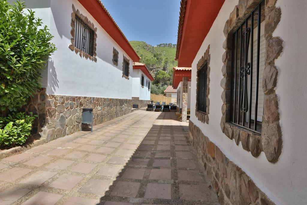 Apartamentos El Madronal Coto Rios Buitenkant foto
