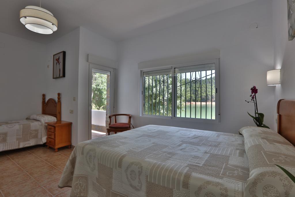Apartamentos El Madronal Coto Rios Buitenkant foto