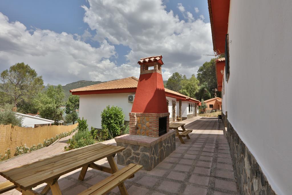 Apartamentos El Madronal Coto Rios Buitenkant foto